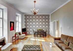 Apartment (Mozart Historic Apartment)