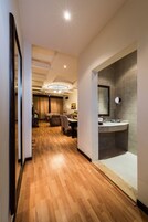 Executive Suite, 2 Bedrooms (With 2 Bathrooms) | In-room safe, free cribs/infant beds, rollaway beds, free WiFi