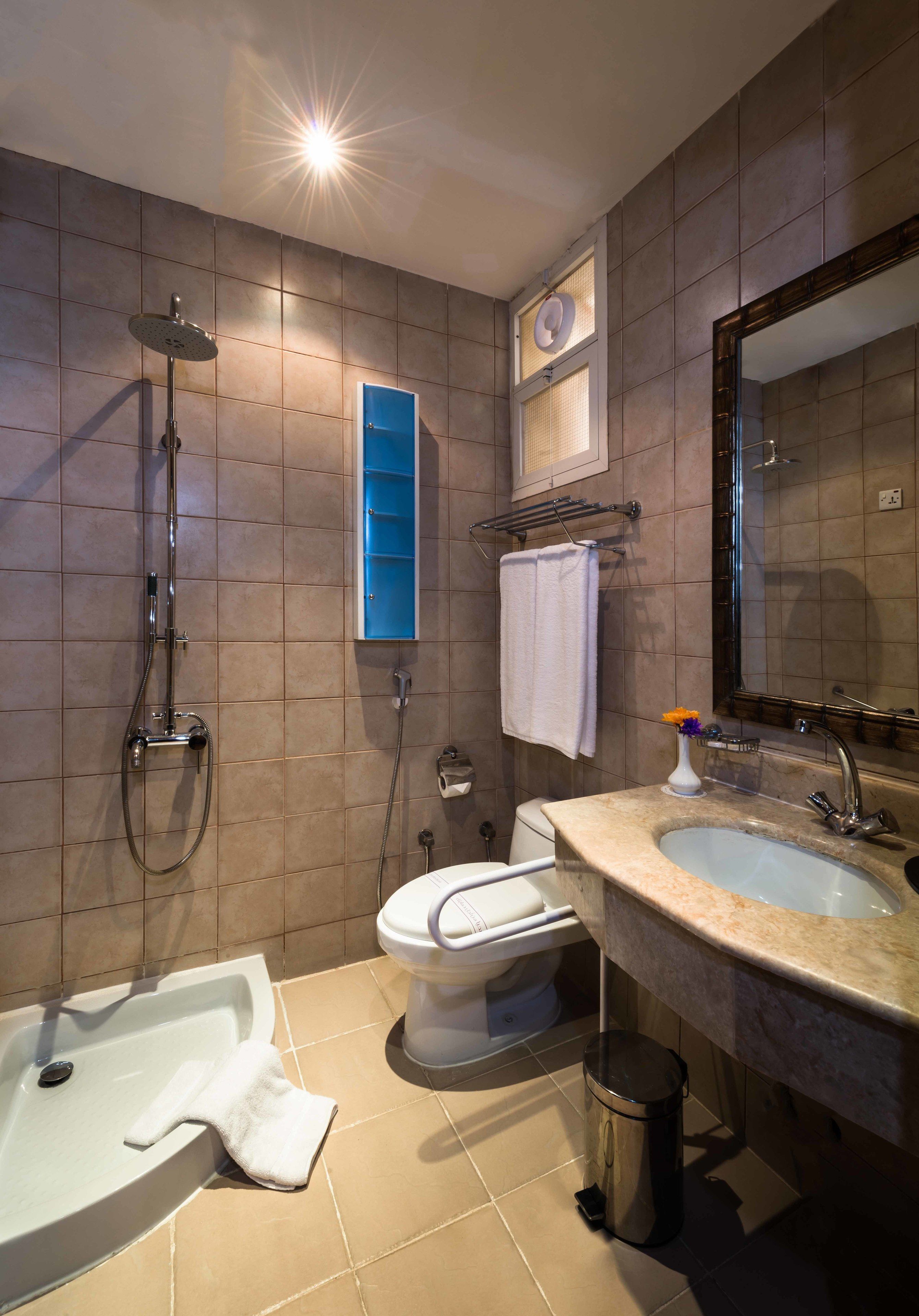 Free toiletries, hair dryer, towels