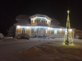 Fachada de la propiedad