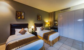 1 bedroom, in-room safe, free cots/infant beds, rollaway beds