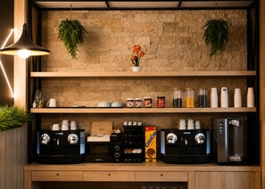 Daily continental breakfast for a fee - Hotel Casa Gardenia by Blossom Hotels (Barcelona)