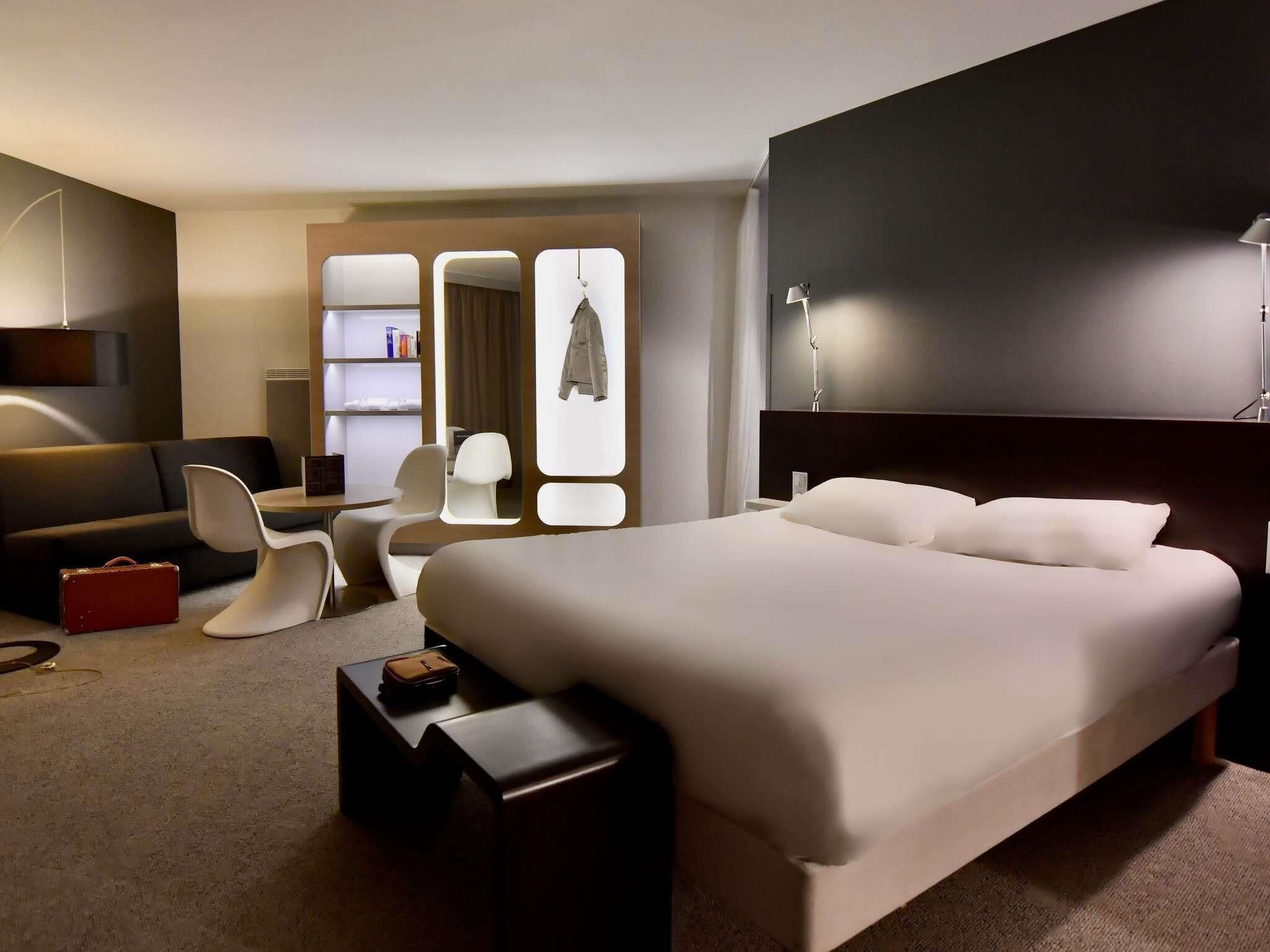 Room, Multiple Beds | Desk, blackout drapes, soundproofing, iron/ironing board