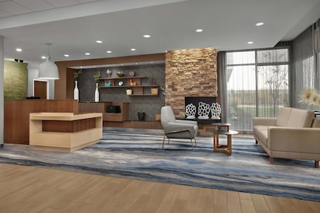 Lobby. Fairfield Inn & Suites Jeffersonville I-71