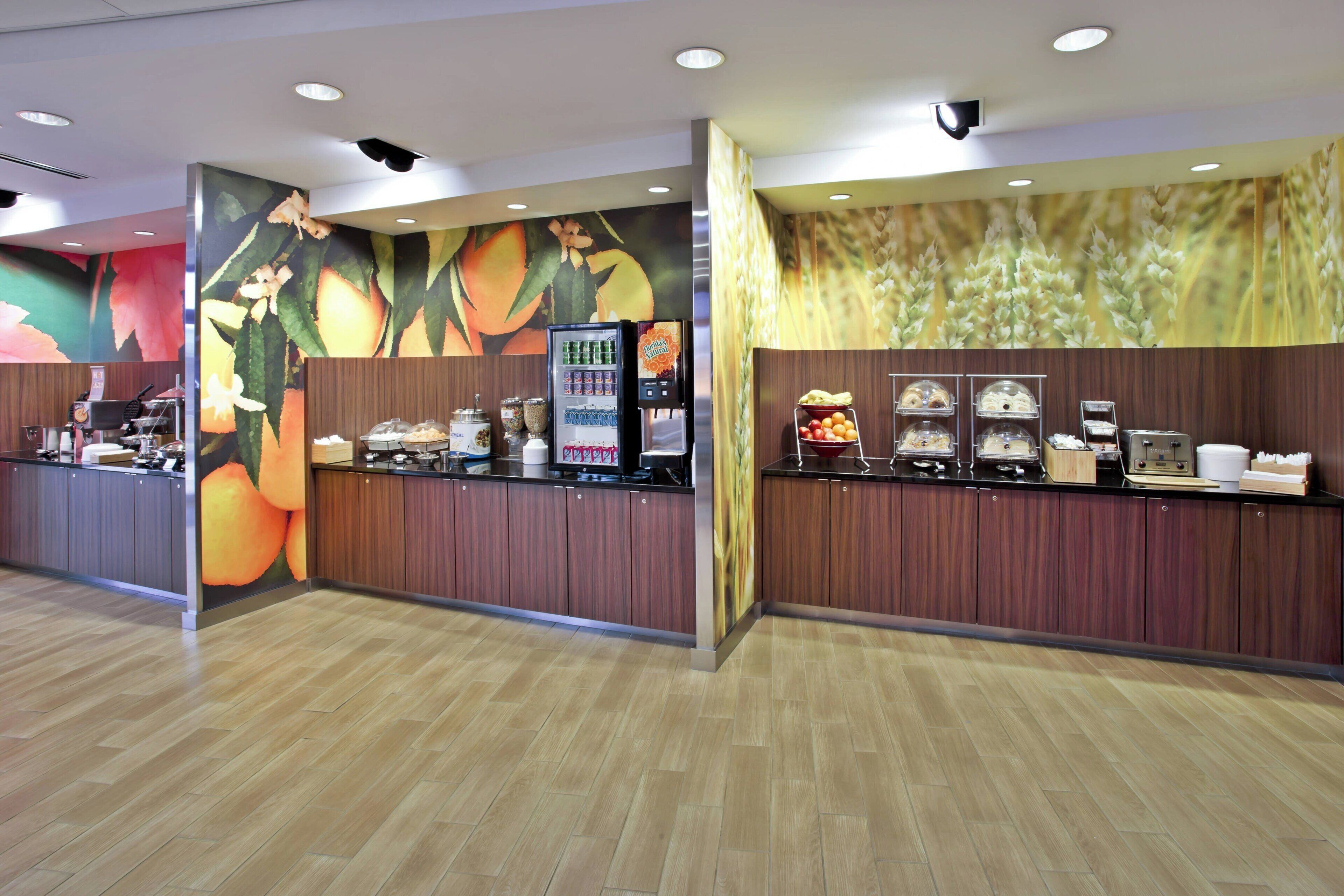 free daily continental breakfast