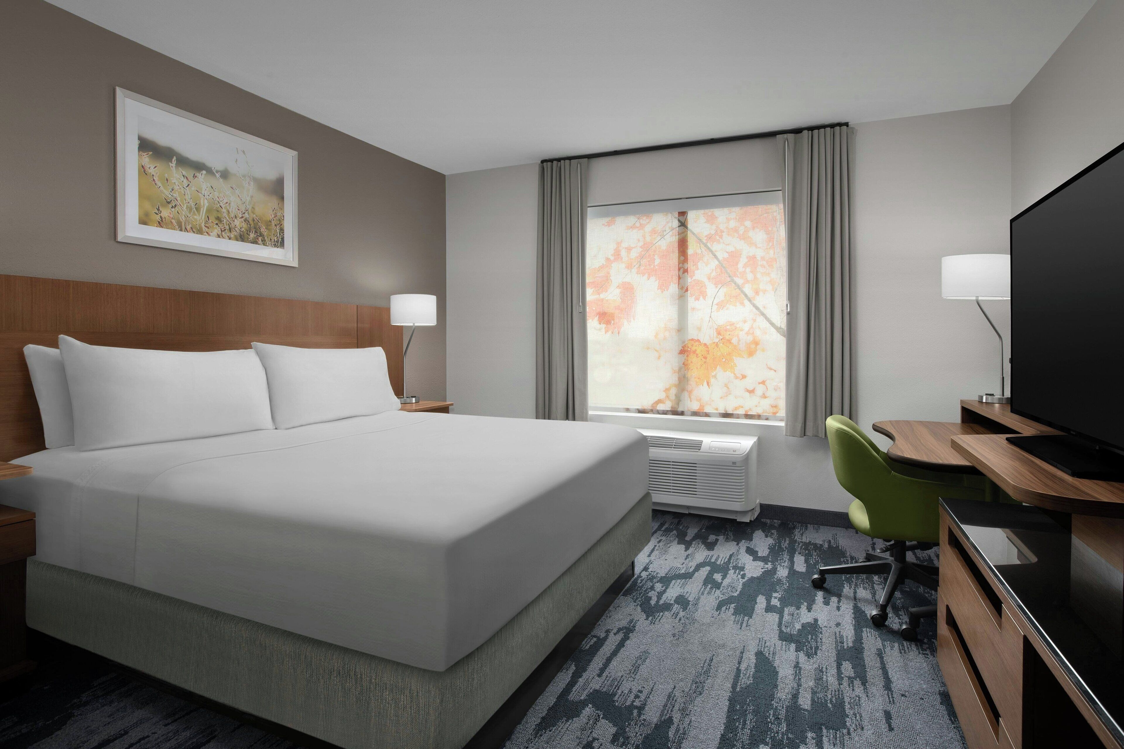 Decoración personalizada, muebles diferentes y escritorio 