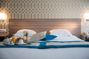 Premium bedding, minibar, desk, blackout curtains - Hotel Radiana (La Léchère)