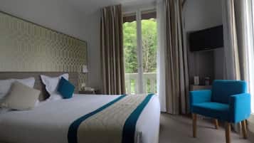 Free toiletries, soap, shampoo, toilet paper