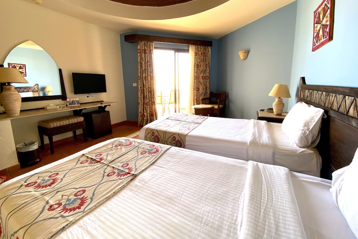 1 Schlafzimmer, Minibar, Zimmersafe, Schreibtisch