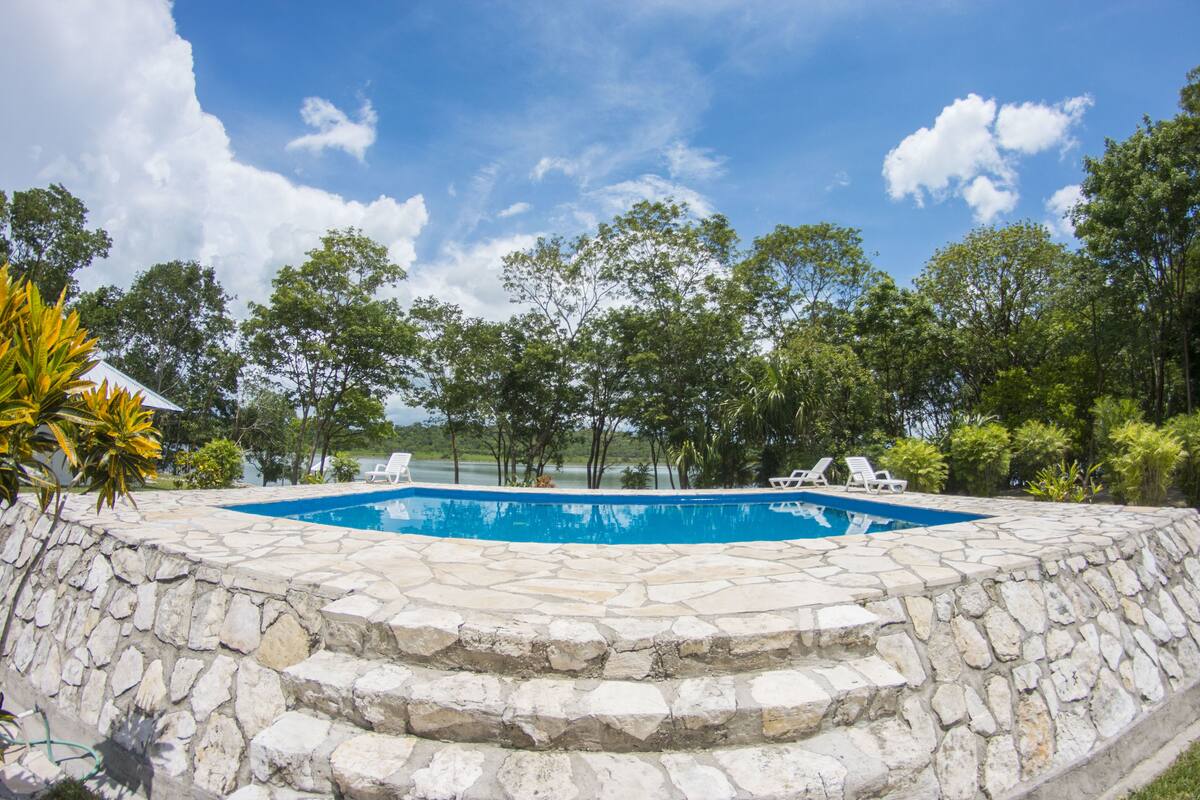 pool