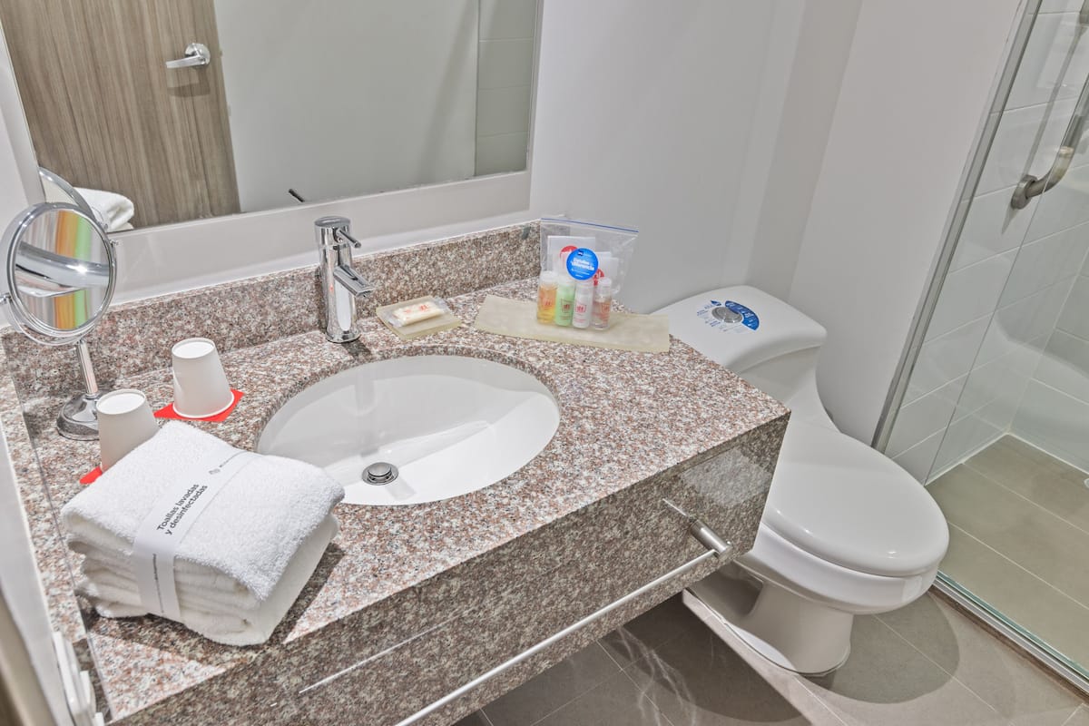 premium bedding, in-room safe, desk, laptop workspace