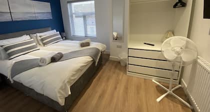 Blackpool Abode - 20 Bairstow Street