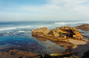 Point of interest - Moonlight Bay Apartments (Rye)