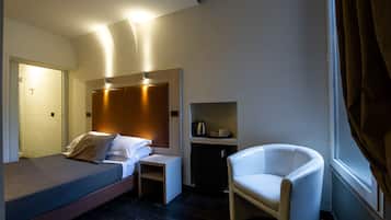 1 chambre, literie de qualité supérieure, couette en duvet d'oie