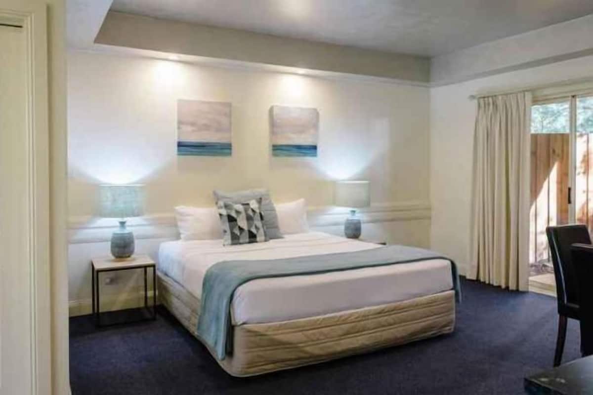 Individuelt innredet, strykejern/-brett, wi-fi (inkludert) og sengetøy