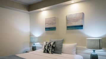 Individually furnished, iron/ironing board, free WiFi, bed sheets