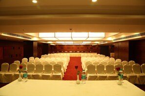 Meeting facility - Minerva Grand Kondapur (Hyderabad)