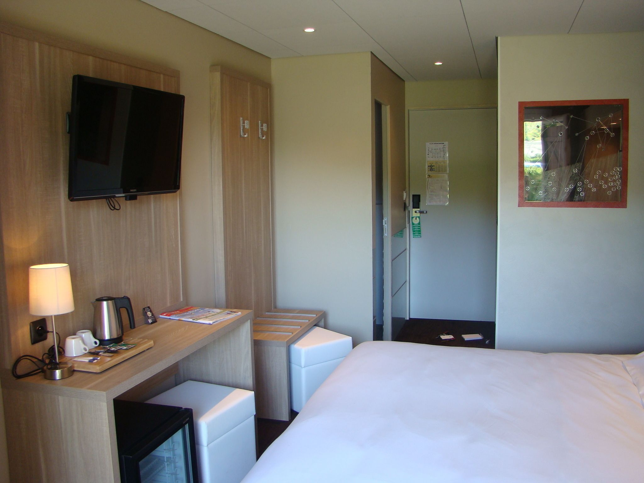 double room | minibar, in-room safe, desk, free cots/infant beds