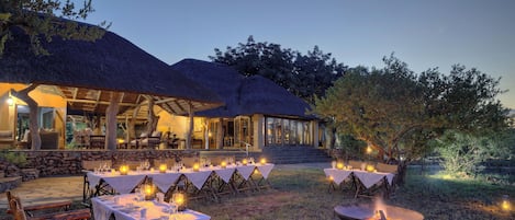 Outdoor dining