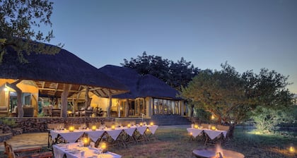 Rhulani Safari Lodge