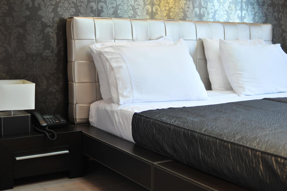 Superior Double Room, Mountain View | Minibar, in-room safe, desk, laptop workspace
