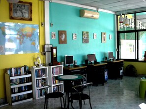 Business center - Naiyang House (Sa Khu)