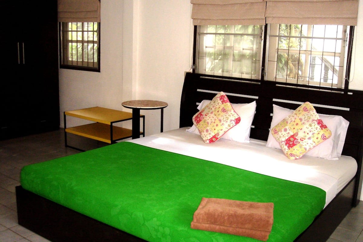 Standard Air-Con | Rollaway beds (surcharge), WiFi (free)