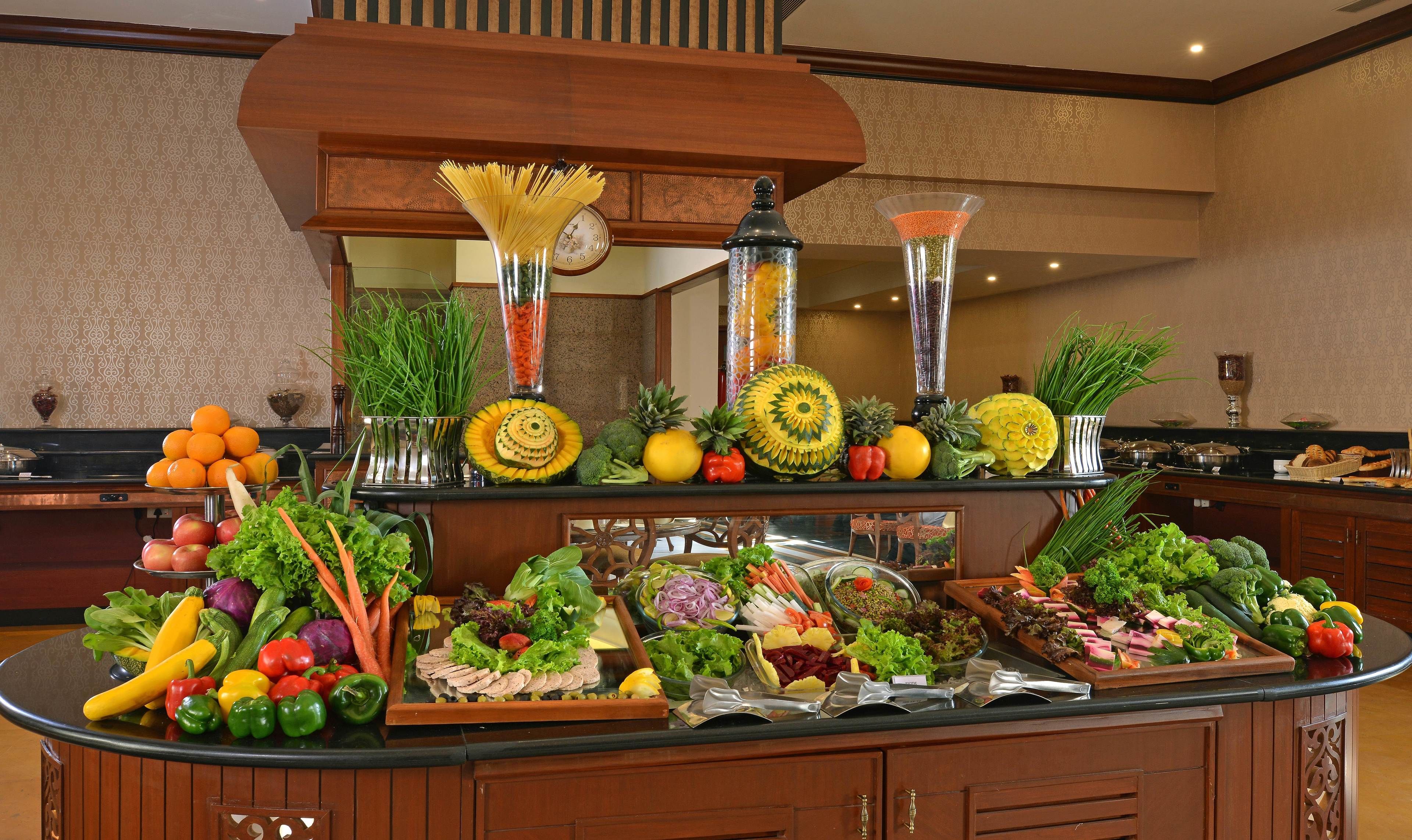 Petit déjeuner continental (450 INR par personne)