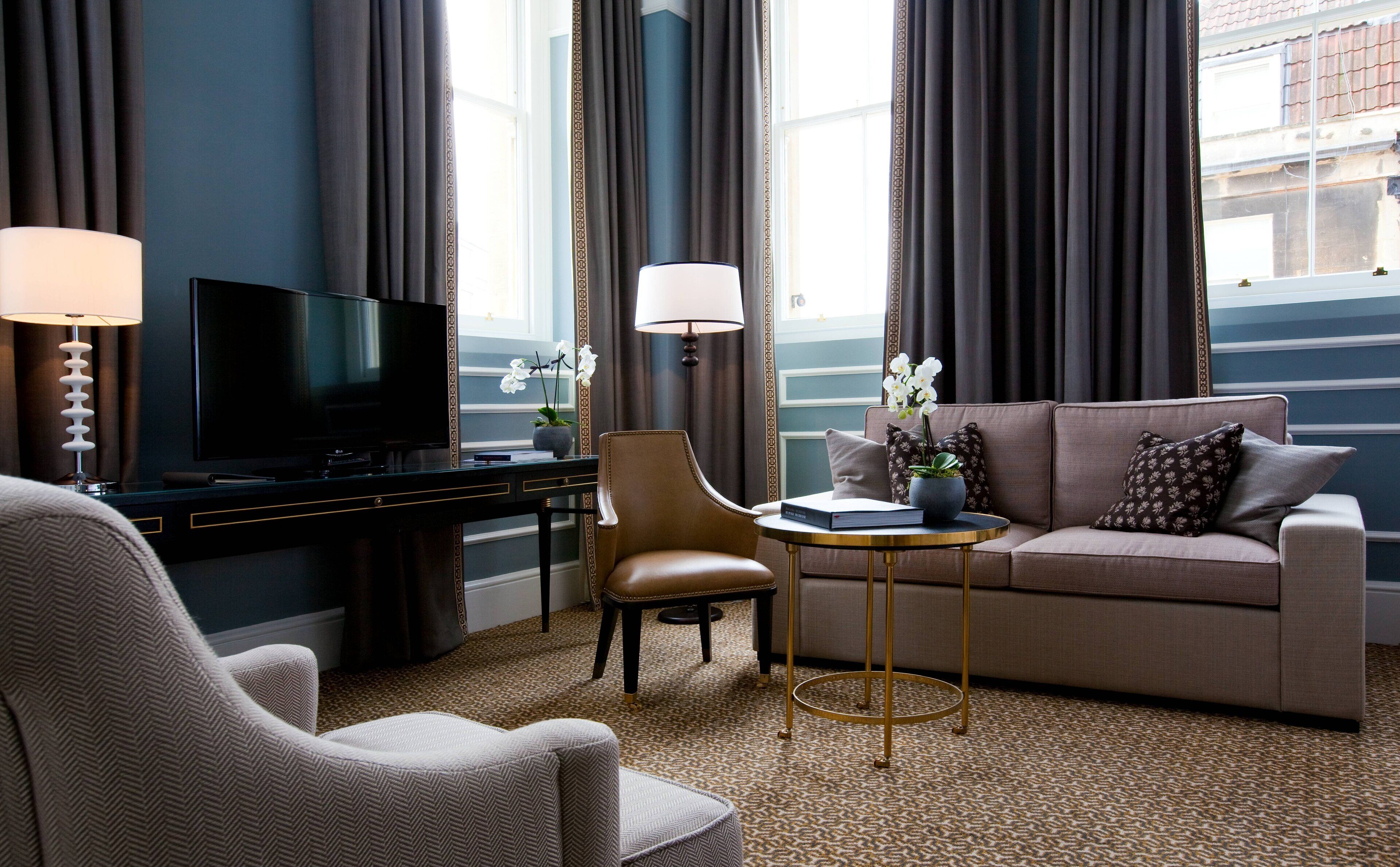 1 bedroom, premium bedding, minibar, in-room safe