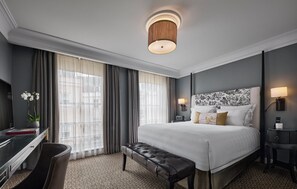 Deluxe Room, 1 Queen Bed