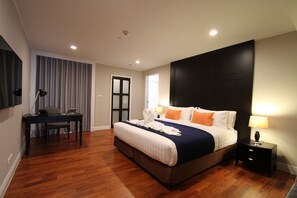 Ropa de cama de alta calidad y minibar