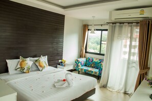 Deluxe-Zimmer | Kostenlose Minibar, Schreibtisch, kostenloses WLAN