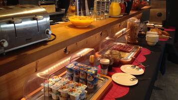 Daily buffet breakfast (EUR 12.50 per person)