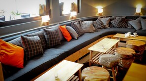 Lunch and dinner served, Regional cuisine - Chalet Hôtel Régina (Les Gets)