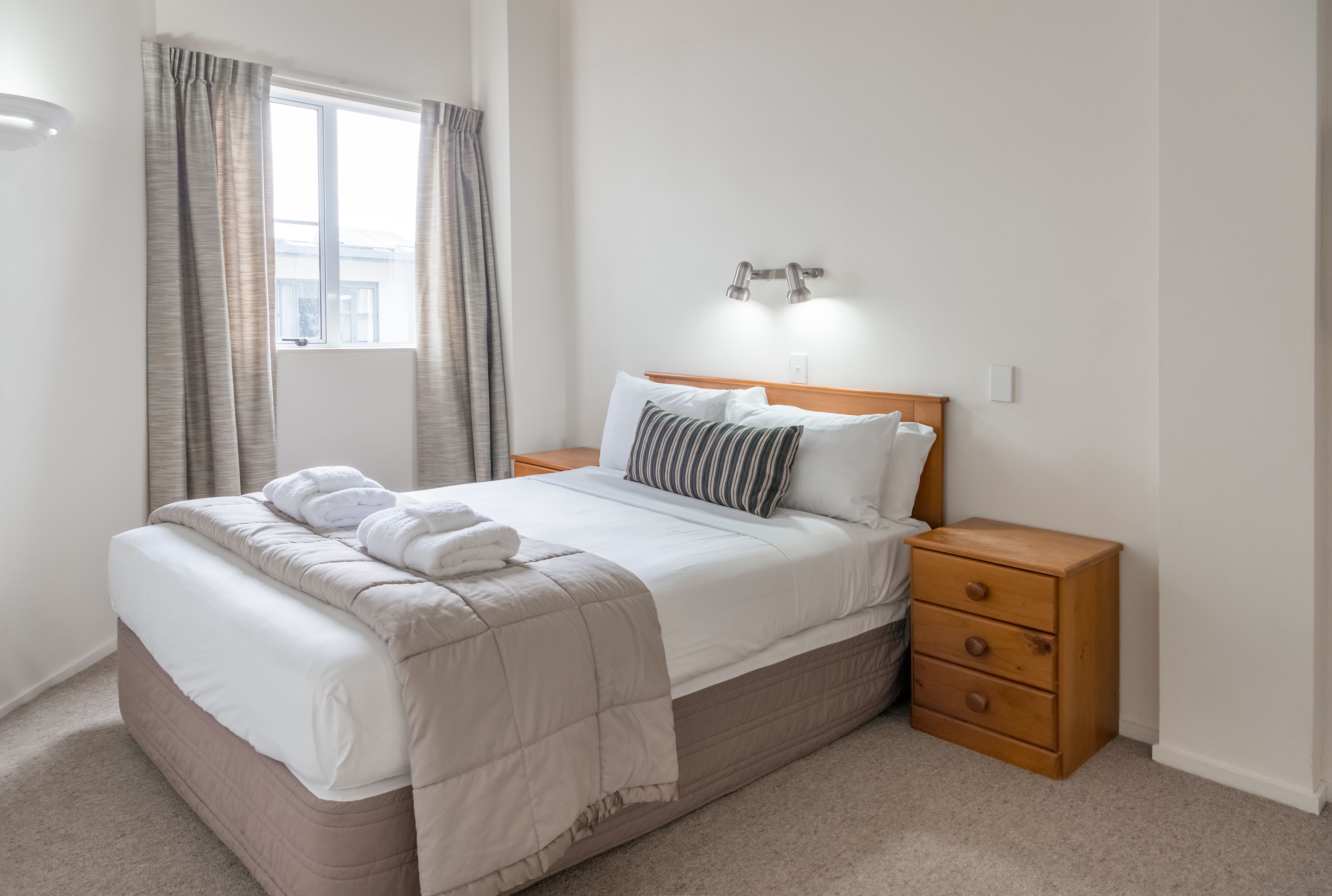 apartment, 2 bedrooms | hypo-allergenic bedding, iron/ironing board, free cots/infant beds