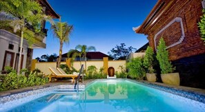 Outdoor pool - Tanjung Sari Inn (Nusa Dua)