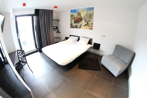 Superior-Doppelzimmer | Minibar, Zimmersafe, Schreibtisch, schallisolierte Zimmer