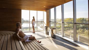 Sale per trattamenti di coppia, sauna, vasca idromassaggio, bagno turco