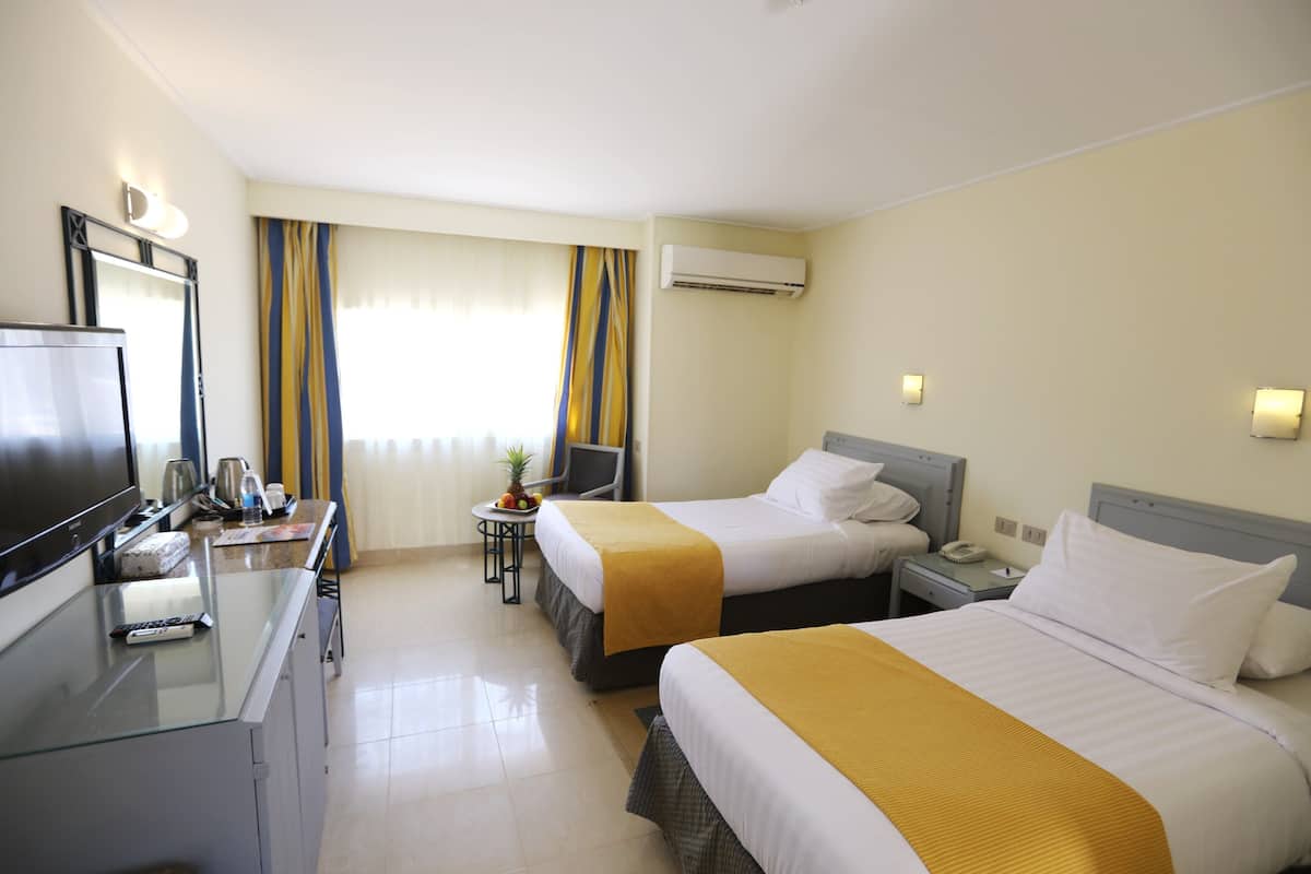1 chambre, literie hypoallergénique, couette en duvet d'oie