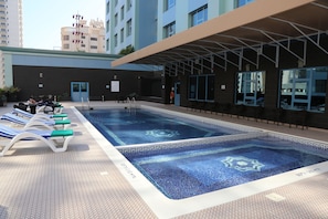 Outdoor pool, pool loungers