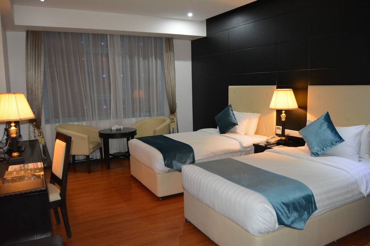 Couette en duvet d'oie, minibar, coffres-forts dans les chambres, bureau