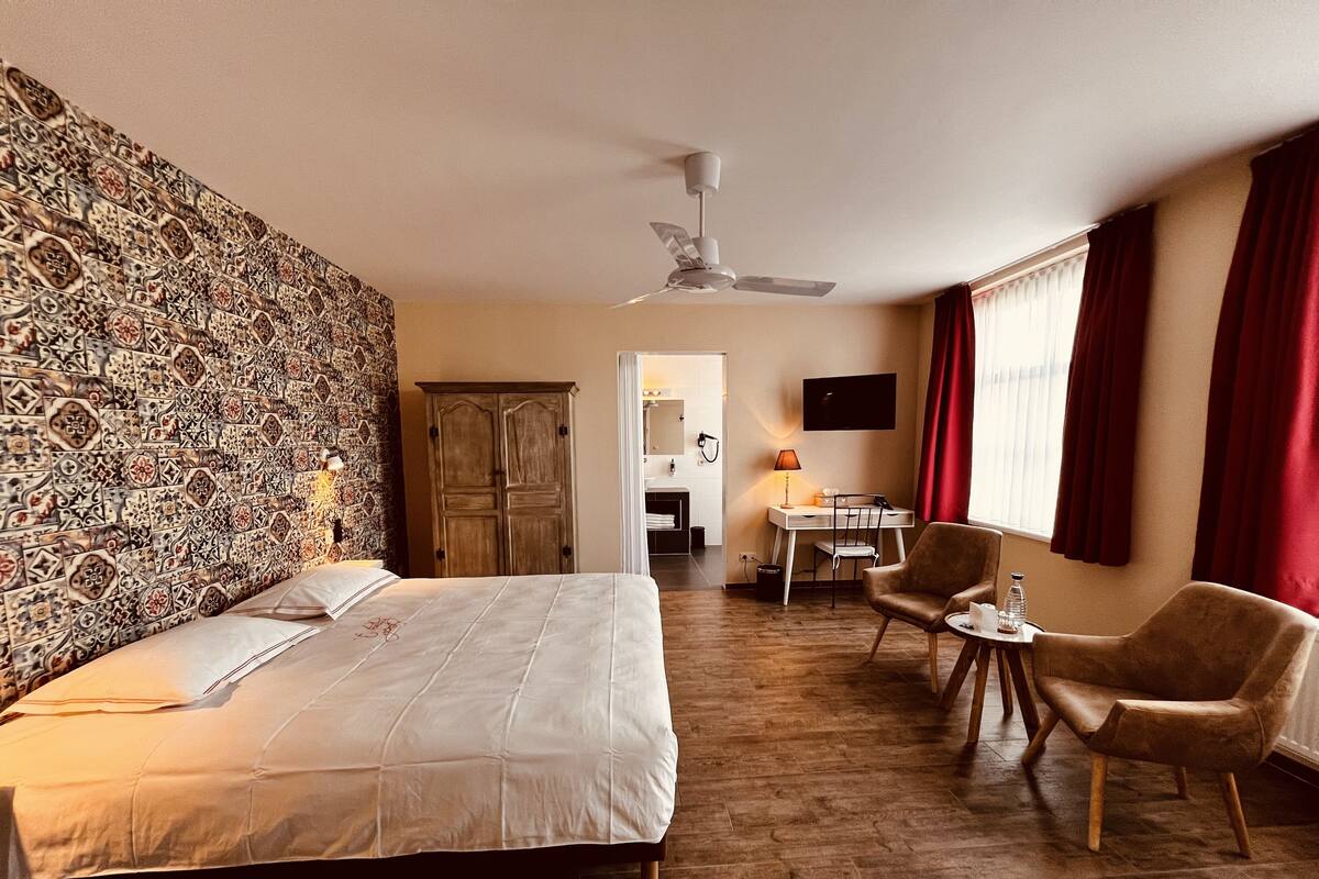 Sengetøy av topp kvalitet, dundyner og senger med Select Comfort-madrass