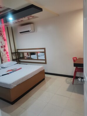 Premium bedding, pillow-top beds, individually decorated