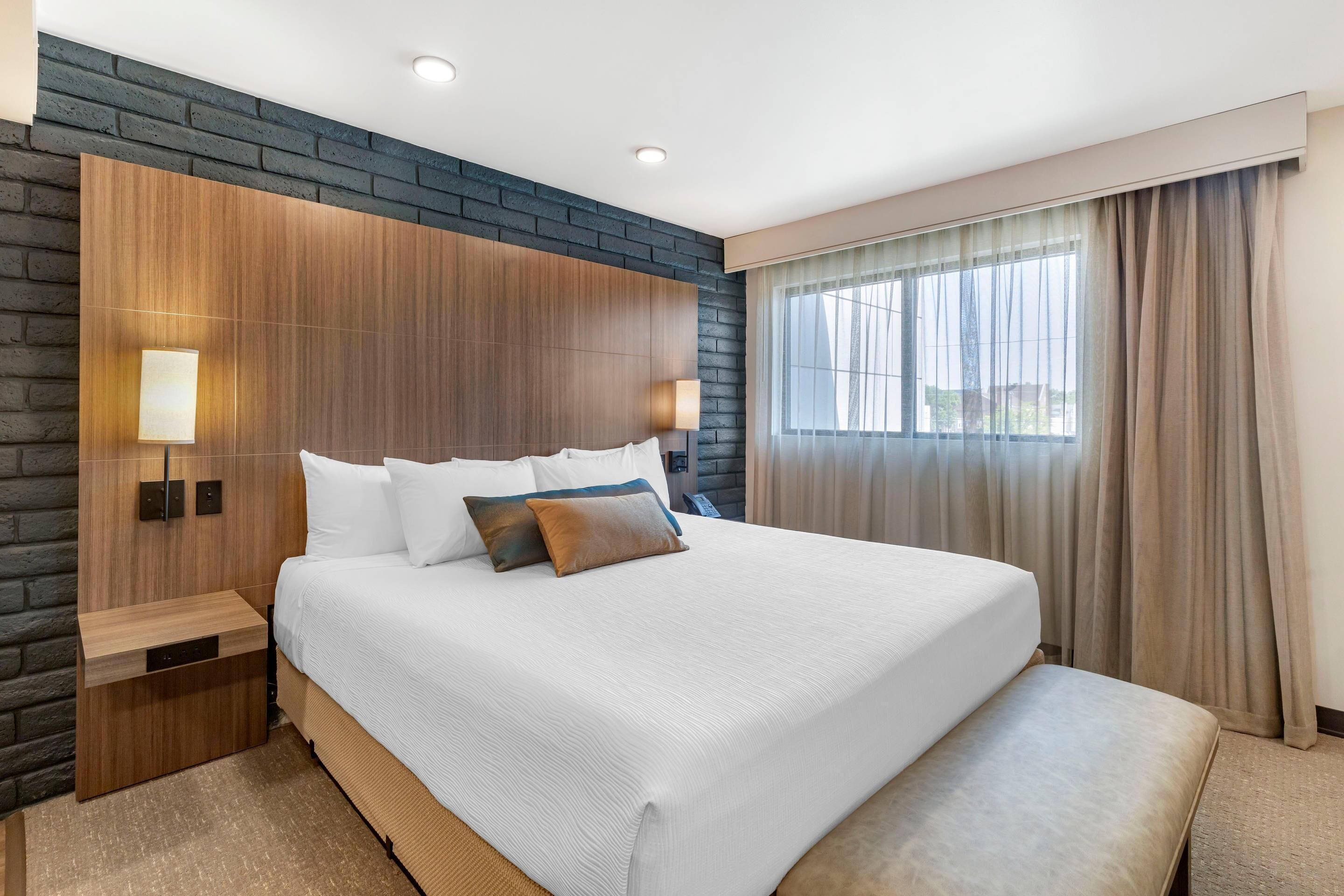 Suite, 1 cama de matrimonio grande, no fumadores | Sábanas de algodón egipcio y ropa de cama de alta calidad