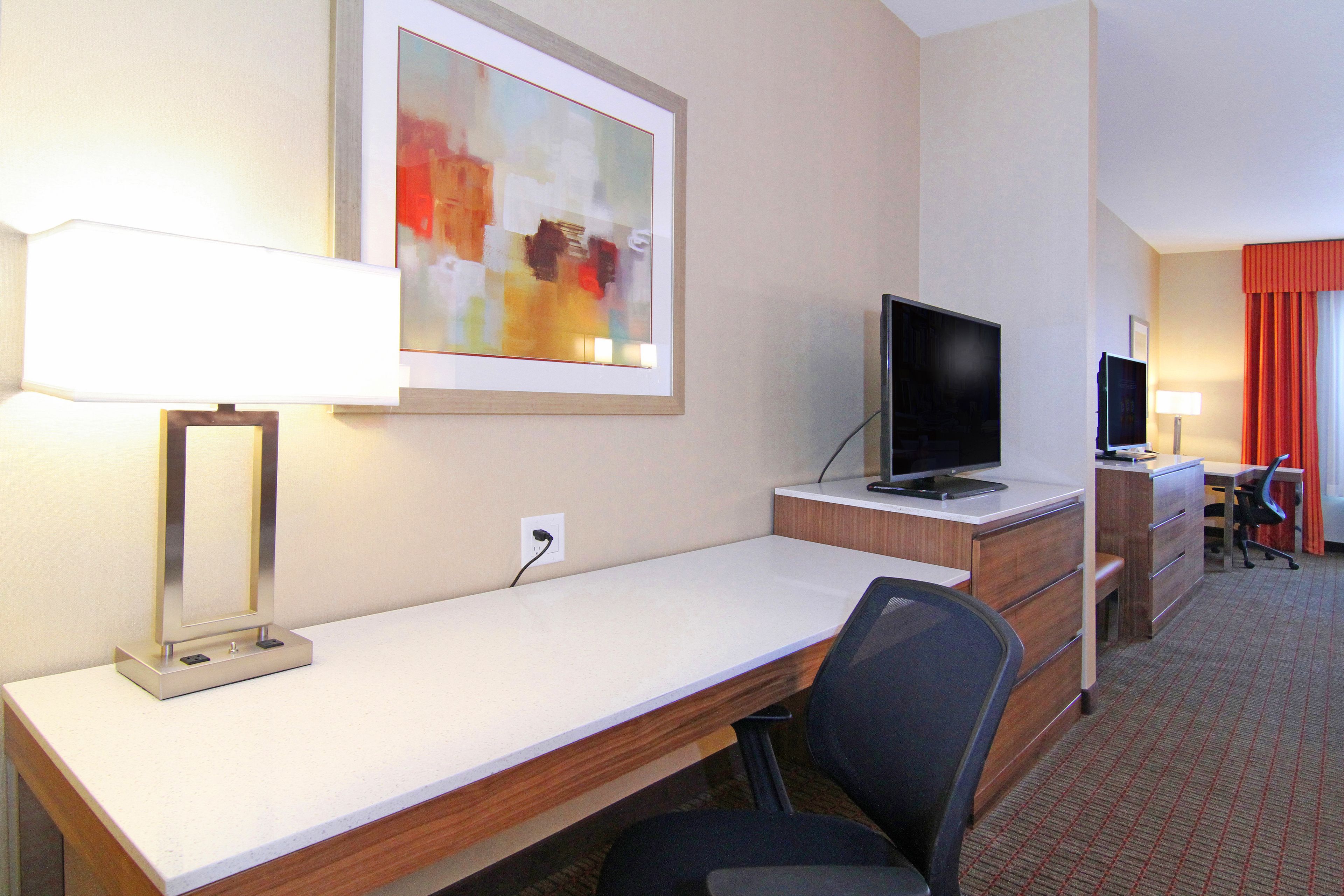 in-room business centre