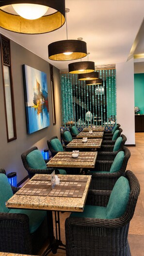 Lobby - Praja Hotel (Denpasar)