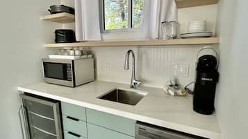 Deluxe Suite | Private kitchen