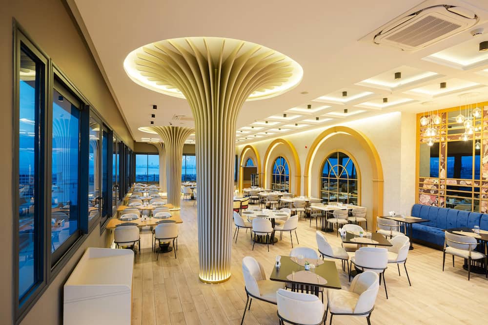 Doubletree By Hilton Hotel Izmir - Alsancak