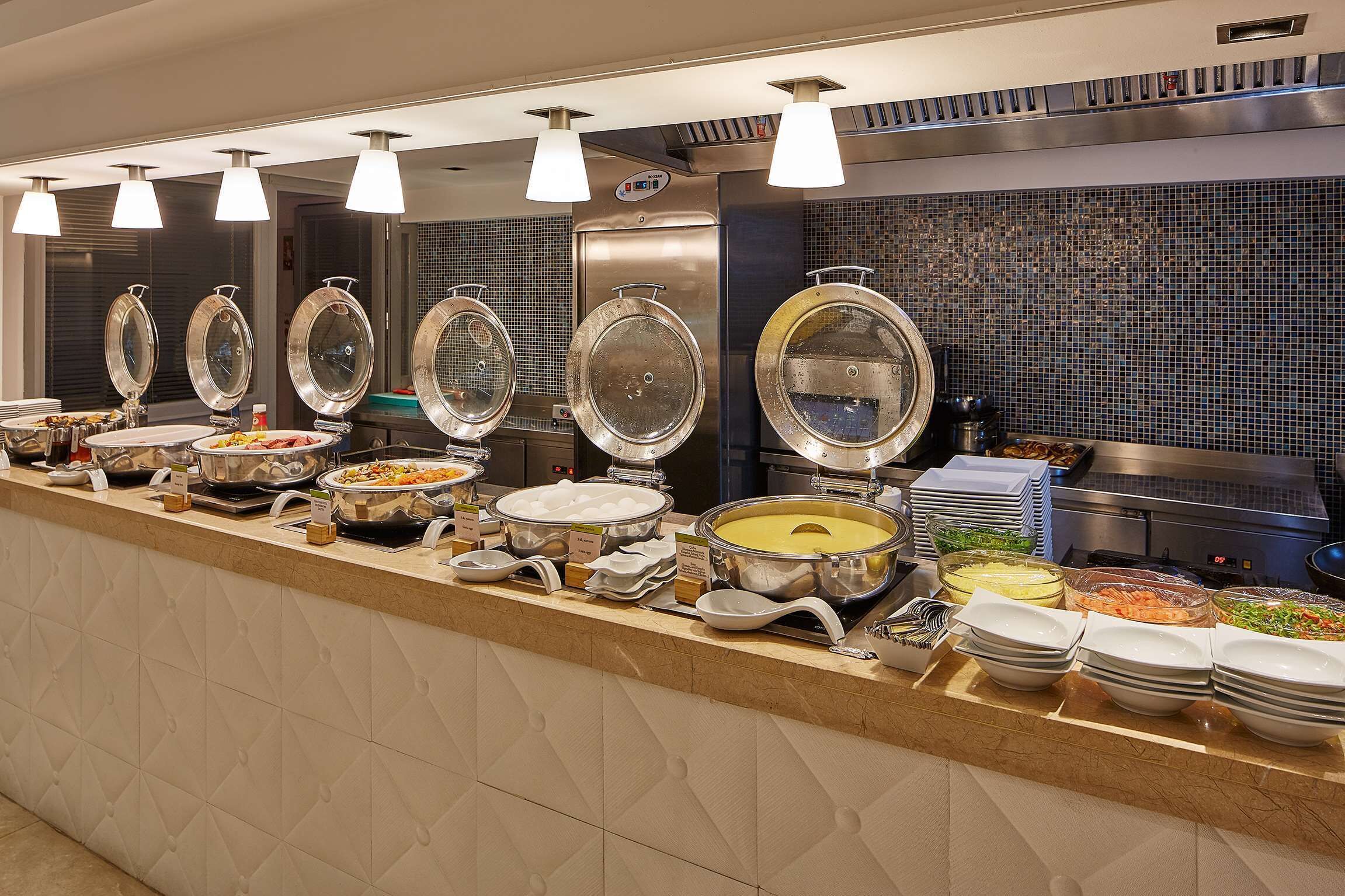 Photo - DoubleTree by Hilton Izmir - Alsancak