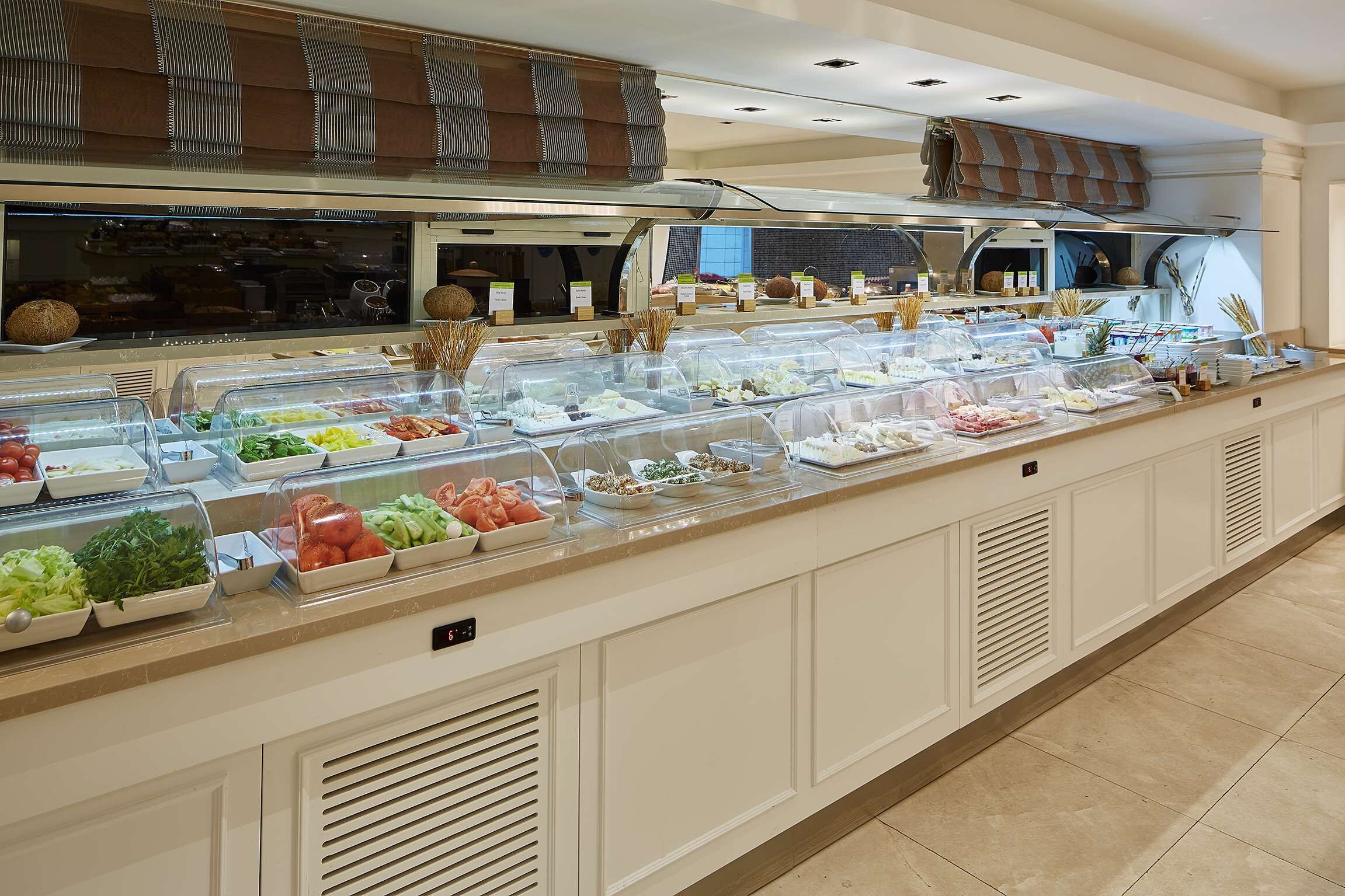 Frokostbuffé hver dag (TRY 800 per person)